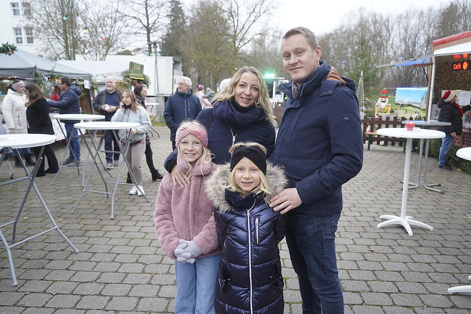 Weihnachtsmarkt in Bretzfeld am dritten Adventswochenende. Weihnachtsmarkt in Bretzfeld am dritten Adventswochenende.