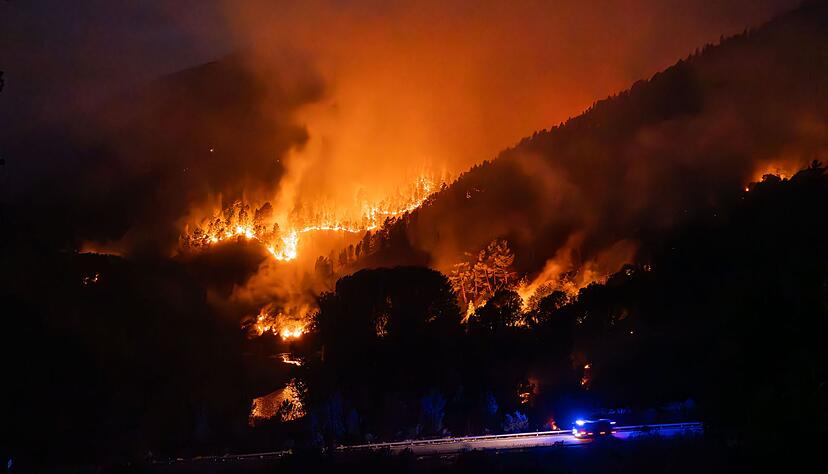 Waldbrände verursachen hohe Kohlenstoff-Emissionen. (Archivbild)