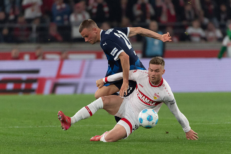 Maximilian Mittelstädt: Rettete in der Abwehr immer mal wieder bei Heidenheimer Kontern. Nach vorne unauffällig. Note: 3 Maximilian Mittelstädt: Rettete in der Abwehr immer mal wieder bei Heidenheimer Kontern. Nach vorne unauffällig. Note: 3