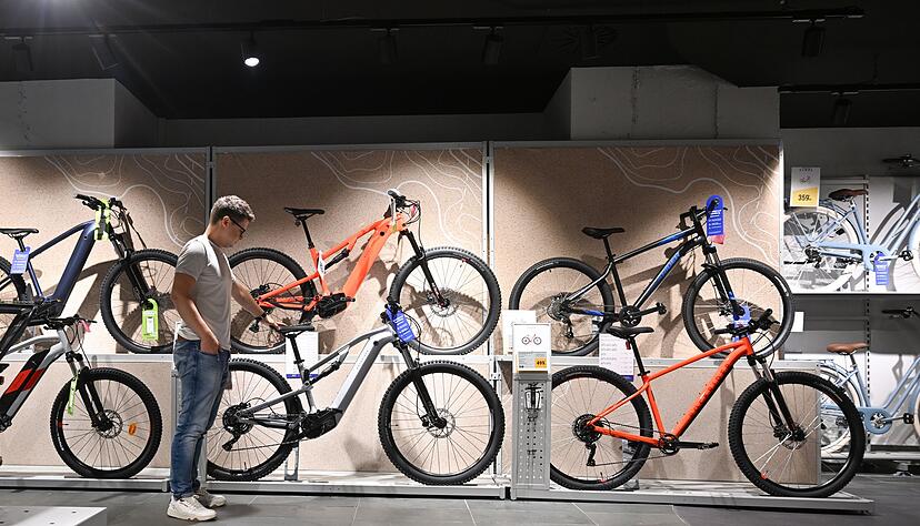 Die Franzosen setzten nun auch auf kleinere L&auml;den in Innenst&auml;dte. (Archivbild)