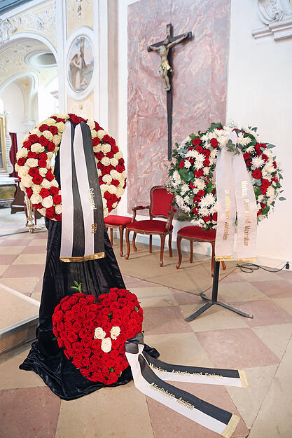 Trauerfeier für Alexandra Freifrau von Berlichingen Trauerfeier für Alexandra Freifrau von Berlichingen