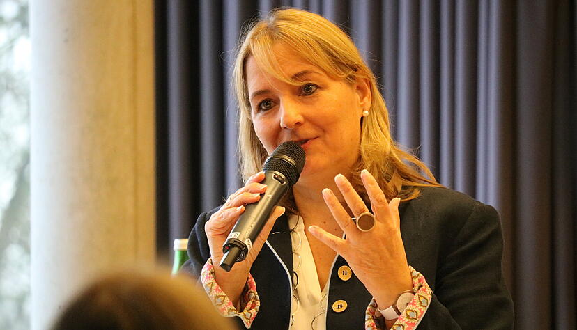 Ministerialdirektorin Isabel Kling stellte die neuen Hilfsangebot des Landes vor.