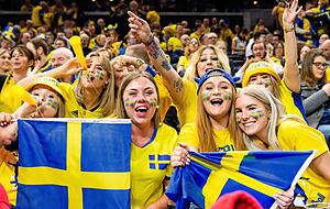 Die Royal-Arena in Kopenhagen war fest in schwedischer Hand. Nicht zuletzt dank der großen Unterstützung ging das Team verlustpunktfrei durch die Vorrunde.