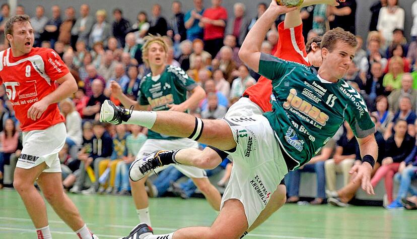 Gestern: Christian Joos warf im Mai 2013 gegen den TSV Zizishausen alles rein. Am Saisonende stieg der TV Flein als Zweiter der Württembergliga in die Oberliga auf. Dort folgte nach Rang 16 im Frühjahr 2014 jedoch der direkte Wiederabstieg. Gestern: Christian Joos warf im Mai 2013 gegen den TSV Zizishausen alles rein. Am Saisonende stieg der TV Flein als Zweiter der Württembergliga in die Oberliga auf. Dort folgte nach Rang 16 im Frühjahr 2014 jedoch der direkte Wiederabstieg.