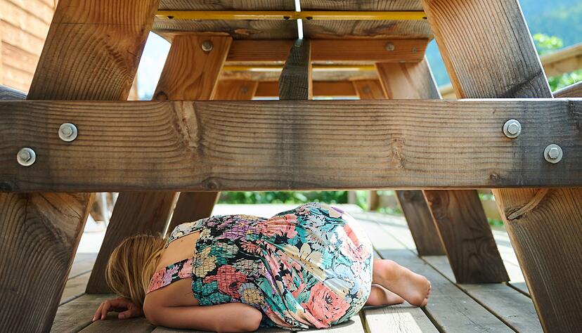 Immer wieder weisen Forscherinnen und Forscher auf die schädlichen Folgen von Gewalt in der Erziehung hin - ganz verschwunden ist sie aber längst nicht. (Symbolbild) Immer wieder weisen Forscherinnen und Forscher auf die schädlichen Folgen von Gewalt in der Erziehung hin - ganz verschwunden ist sie aber längst nicht. (Symbolbild)