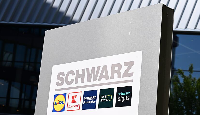 Die Schwarz-Gruppe investiert Milliarden in Rechenzentren. (Archivbild) Die Schwarz-Gruppe investiert Milliarden in Rechenzentren. (Archivbild)