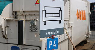 Auf dem Recyclinghof in Öhringen kann seit einiger Zeit auch Sperrmüll abgegeben werden. Die Zahl der Container nimmt genauso zu wie die neuer Regeln.