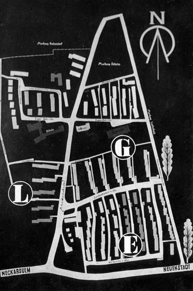 Nach dem Bebauungsplan des Stuttgarter Architekten Helmut Erdle bauen vier Genossenschaften Laubenganghäuser, Geschossbauten sowie Einzel- und Reihenhäuser.