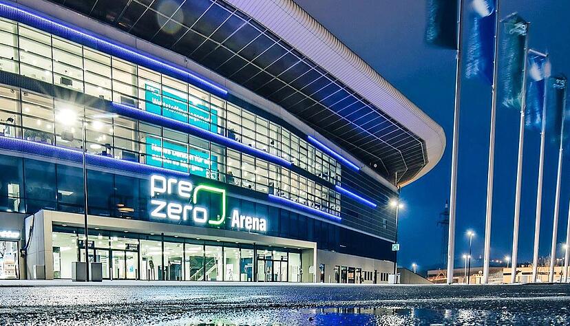 Das Fu&szlig;ballstadion der TSG 1899 Hoffenheim hei&szlig;t jetzt auch ganz offiziell Pre-Zero-Arena. Foto: Schwarz-Gruppe