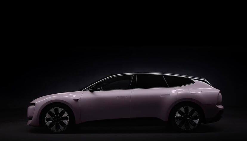 Als erstes von zunächst drei neuen E-Autos hat Audi im Vorfeld der Automesse in Shanghai den neuen AUDI E5 Sportback enthüllt. Als erstes von zunächst drei neuen E-Autos hat Audi im Vorfeld der Automesse in Shanghai den neuen AUDI E5 Sportback enthüllt.