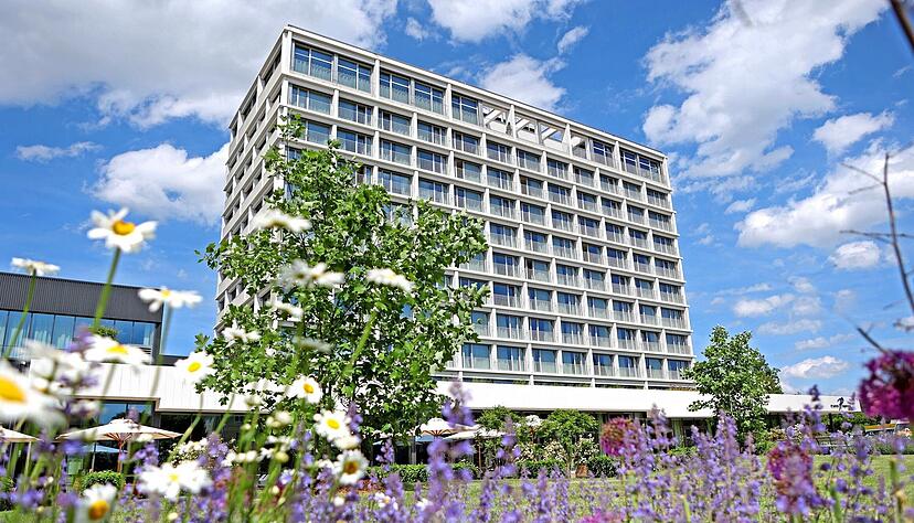 Im Parkhotel sind die Hoffnungen groß, im Sommer Gastgeber eines EM-Teilnehmers zu sein. Dieser Tage werden zwei Team-Delegationen erwartet.
Foto: Archiv/Ralf Seidel
