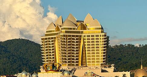 Im neuen chinesischen Schattenreich am Goldenen Dreieck regieren Glücksspiel und Prunk. Im neuen chinesischen Schattenreich am Goldenen Dreieck regieren Glücksspiel und Prunk.