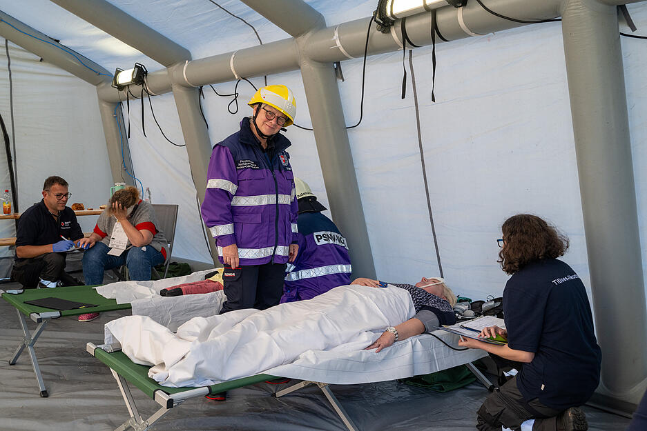 Denn bei der Erdbeben-Übung gibt es laut Ministerium auch etliche Tote.