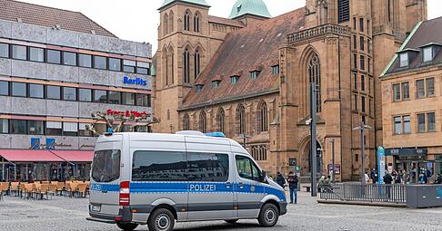 Mehr Präsenz zeigen: Eine breit angelegte Umfrage soll zeigen, was sich die Bürger beim Thema Sicherheit in der Innenstadt wünschen.