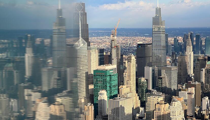 Midtown-Wolkenkratzer aus luftiger Höhe. Midtown-Wolkenkratzer aus luftiger Höhe.