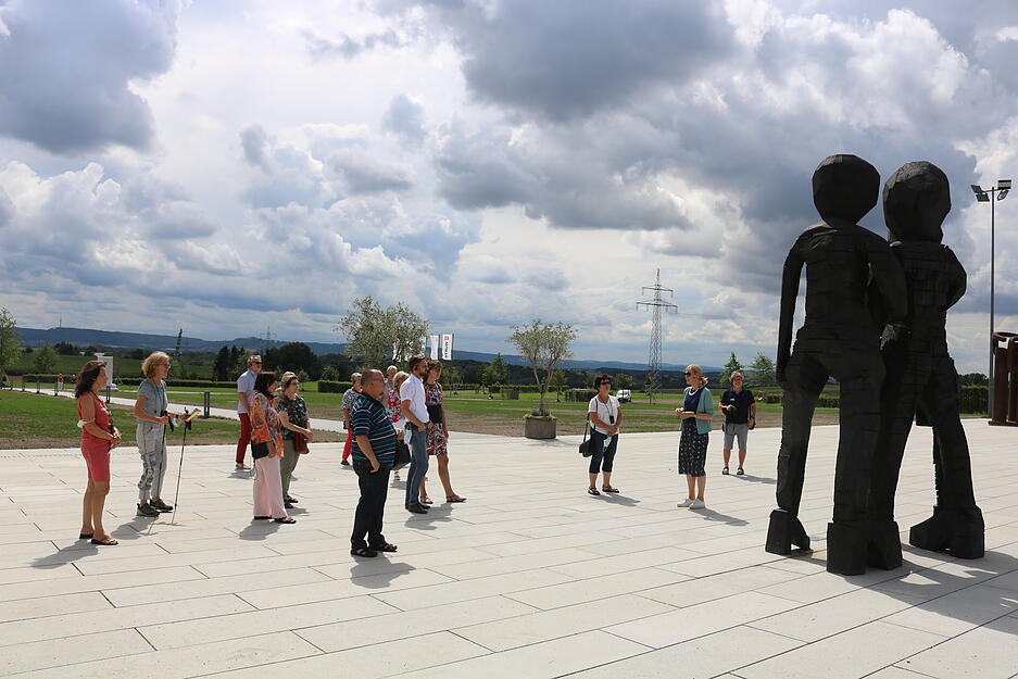 F&uuml;hrung durchs Carmen-W&uuml;rth-Forum
