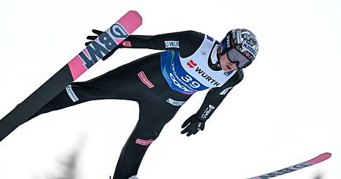 Der Norweger Marius Lindvik war bei der WM disqualifiziert worden.
