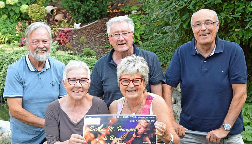 Der Kulturverein Grokus schließt bald für immer seine Pforten: Horst Grupe (von links), Gisela Linde, Claus-Dieter Barg, Annelie Barg, Eberhard Bauer.
Foto: Gabriele Schneider Der Kulturverein Grokus schließt bald für immer seine Pforten: Horst Grupe (von links), Gisela Linde, Claus-Dieter Barg, Annelie Barg, Eberhard Bauer.
Foto: Gabriele Schneider