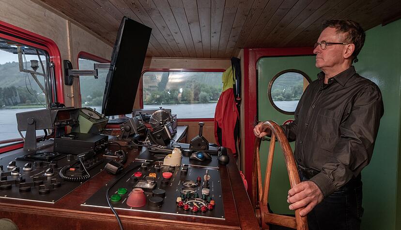 Zimmermann ist seit vielen Jahrzehnten Binnenschiffer. (Archivbild)