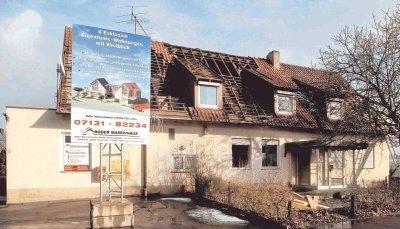 Stand zuletzt zwei Jahre leer. Jetzt reißt die Heilbronner Boger Massivbau Bau GmbH die Gaststätte ab und erstellt ein Mehrfamilienhaus auf dem Grundstück.Foto: Dirks Stand zuletzt zwei Jahre leer. Jetzt reißt die Heilbronner Boger Massivbau Bau GmbH die Gaststätte ab und erstellt ein Mehrfamilienhaus auf dem Grundstück.Foto: Dirks