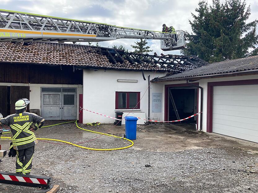 Brand auf landwirtschaftlichem Hof in Obereisesheim