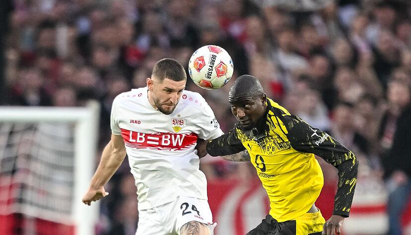 Die Stürmer konnten sich in Stuttgart nur selten in Szene setzen. Die Stürmer konnten sich in Stuttgart nur selten in Szene setzen.