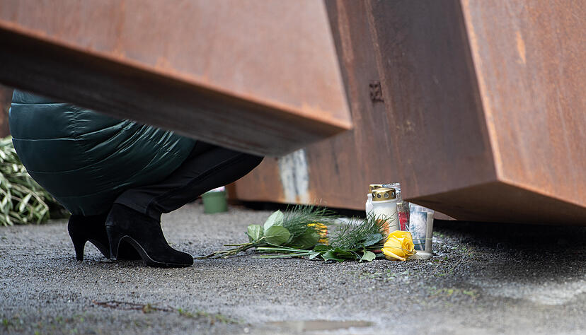 Der "Gebrochene Ring" in Winnenden erinnert in Winnenden an die Opfer des Amoklaufs von 2009.