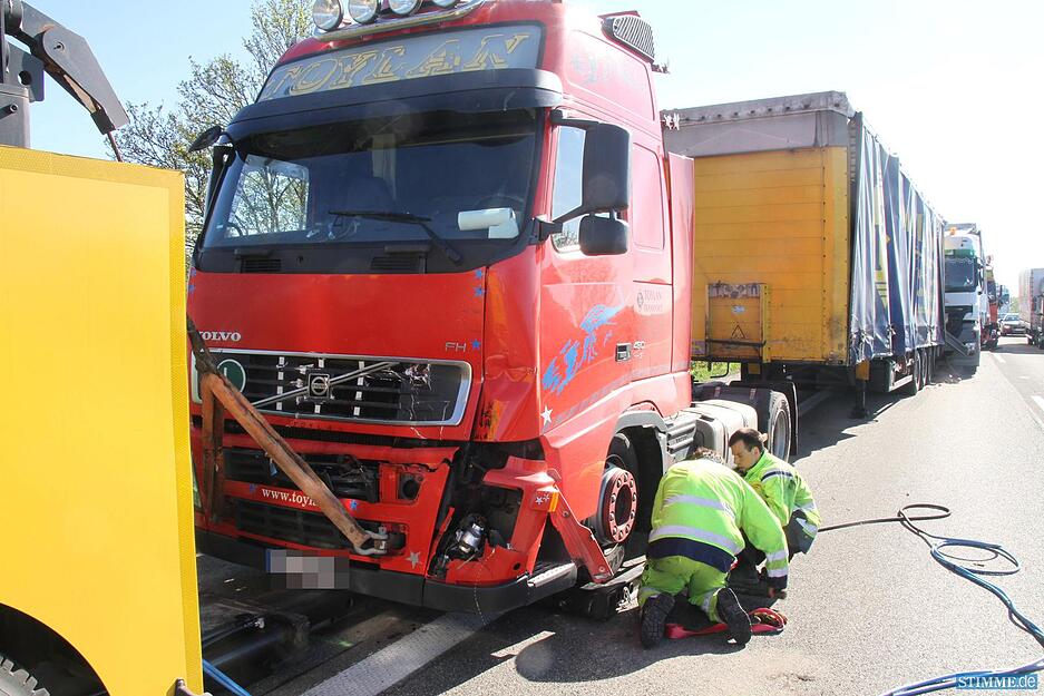 A6: Lkw-Unfall bei Ilshofen