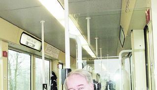 Der Vater der Stadtbahn: Dieter Ludwig, ehemaliger Geschäftsführer der Karlsruher Albtal-Verkehrsgesellschaft. (Foto: Archiv/Peter Boxheimer) Der Vater der Stadtbahn: Dieter Ludwig, ehemaliger Geschäftsführer der Karlsruher Albtal-Verkehrsgesellschaft. (Foto: Archiv/Peter Boxheimer)