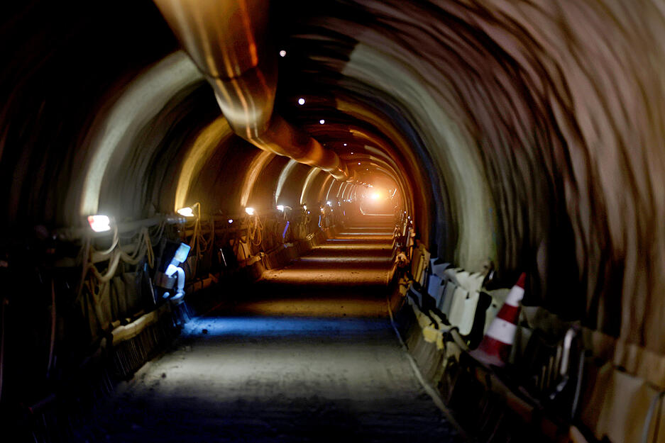 Seit mehr als einem Jahr wird am Schemelsberg nun schon gebaut. Seit mehr als einem Jahr wird am Schemelsberg nun schon gebaut.