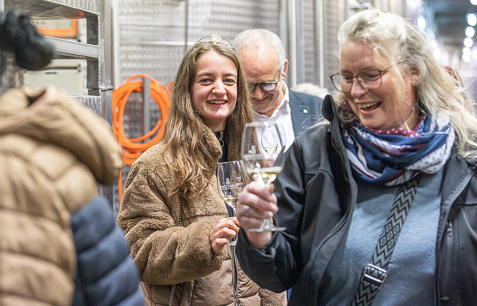 Ein genussreicher Abend, der die Wertschätzung für Weinbau stärkt. Ein genussreicher Abend, der die Wertschätzung für Weinbau stärkt.