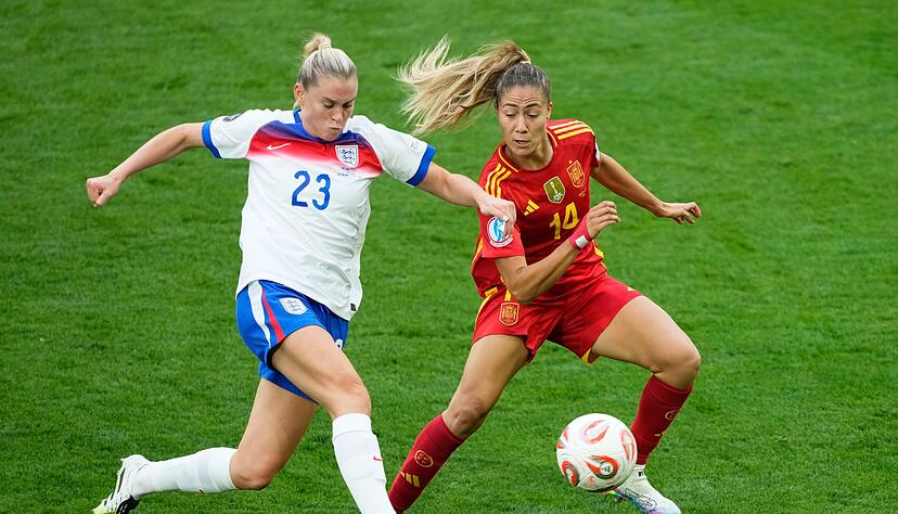 Die Engländerinnen und Spanierinnen lieferten sich ein hart umkämpftes EM-Finale