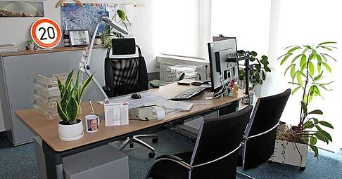 Ein leeres Bürgermeister-Büro wie hier in Roigheim das Dienstzimmer von Michael Grimm ist in der Region noch die Ausnahme. Ein leeres Bürgermeister-Büro wie hier in Roigheim das Dienstzimmer von Michael Grimm ist in der Region noch die Ausnahme.