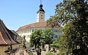 Beim Jubil&auml;umsfest dreht sich alles um die Geschichte der Deutschordensstadt. F&uuml;hrungen auf Schloss Horneck stehen mit auf dem Programm.