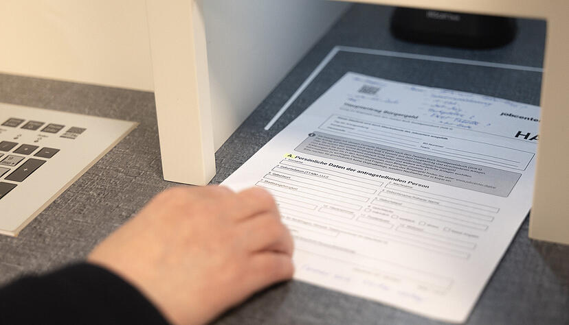 Wer Unterlagen und Anträge beim Jobcenter von Stadt und Landkreis Heilbronn abgeben möchte, kann diese digital scannen. Die drei Stationen kommen vom IT-Dienstleister Bechtle in Neckarsulm.