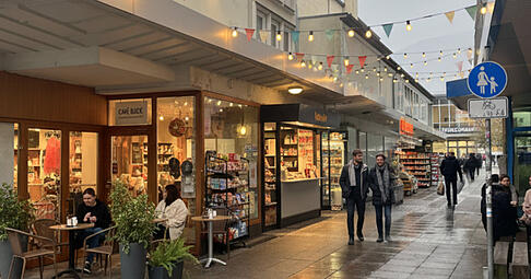 Ralf Vogt zeigt mit seinen KI-Kreationen wie Pl&auml;tze in Heilbronn anders aussehen k&ouml;nnten.