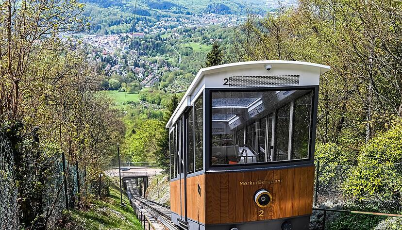 Merkurbergbahn in Baden-Baden: Wie sicher sind die Standseilbahnen im Südwesten? (Archivbild) Merkurbergbahn in Baden-Baden: Wie sicher sind die Standseilbahnen im Südwesten? (Archivbild)