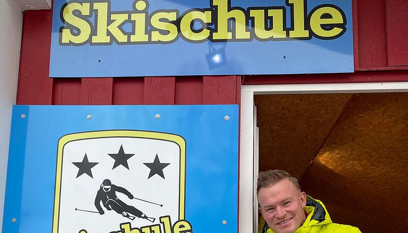Von der Playa an die Piste: Julian Benz hat zwei Skischulen im Sauerland. (Handout)
