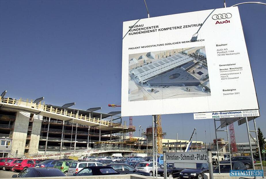 Bauentwicklung im April 2003. Mit dem Projekt "S&uuml;dwind" gestaltet Audi seinen s&uuml;dlichen Werkbereich neu. Erste Planungen daf&uuml;r begannen 1997.
