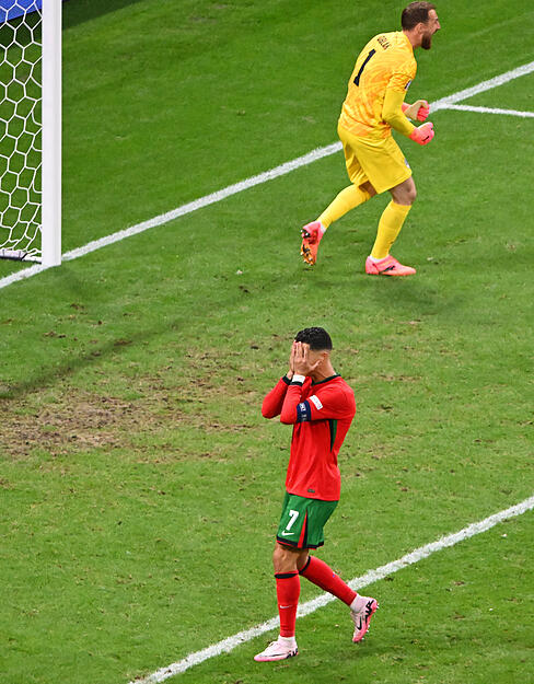 Aber Jan Oblak hält den Elfmeter.