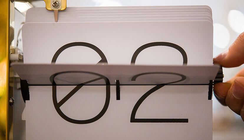 Die Sommerzeit kommt. (Symboldbild)