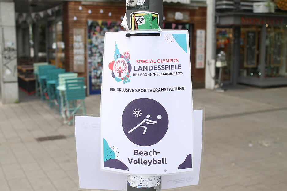 Am Bollwerksturm in Heilbronn sind zwei Beachvolleyball-Felder entstanden.