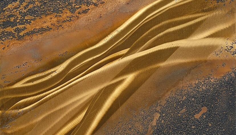 &ldquo;Lichtbahnen&ldquo;, Messing geschliffen und ge&auml;tzt, 1988.