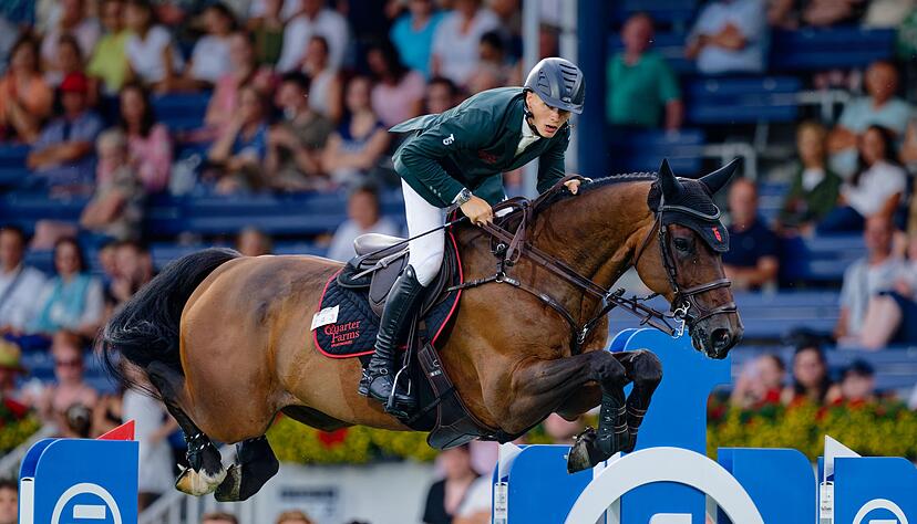 Der deutsche Springreiter Tom Schewe verliert Weltcup-Punkte und Geld nach einer positiven Medikationskontrolle bei seinem Pferd Congress Blue. (Archivbild)