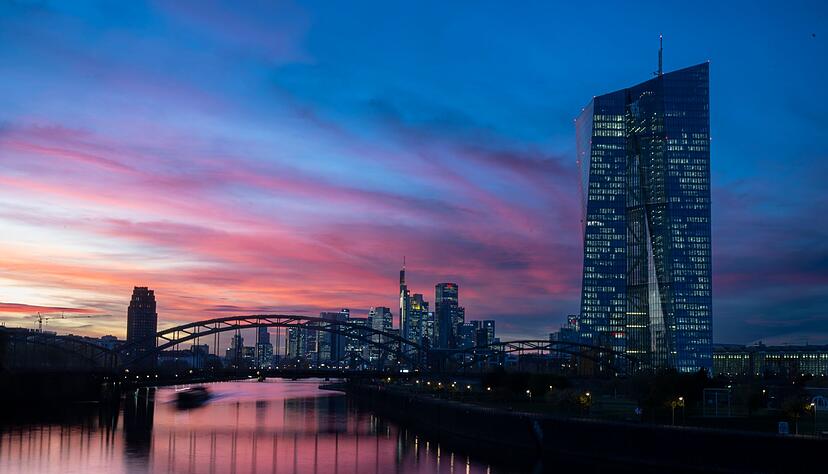 Die Bankenaufsicht der EZB verh&auml;ngt eine Millionenstrafe gegen J.P. Morgan. (Archivbild)