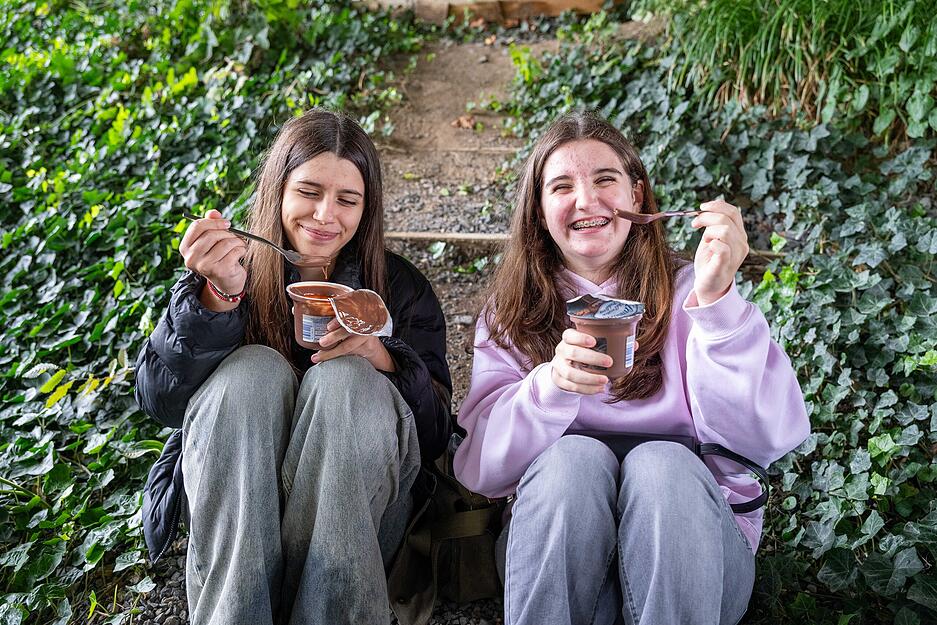 Tiktok- und Instagram-Trend "Pudding mit der Gabel essen" in Heilbronn.
