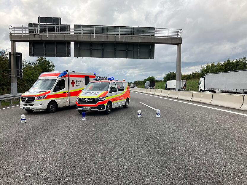 Nach einem Unfall kurz vor der Ausfahrt Untereisesheim ist die A6 in Fahrtrichtung Heilbronn gesperrt.