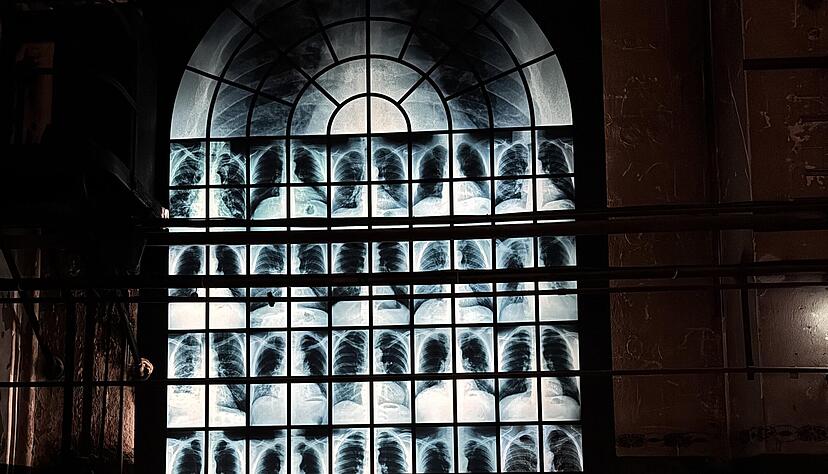 Das Werk "Odem" des Münchner Künstler Christoph Brech.