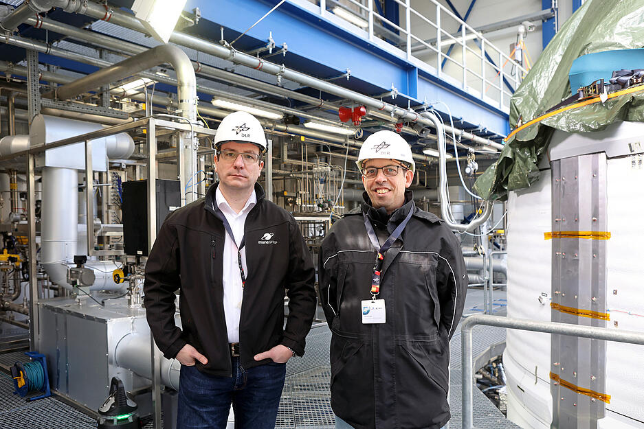 Ariane-6-Triebwerkstests in Lampoldshausen erfolgreich - Wann fliegt die neue Generation der europäischen Trägerrakete in den Weltraum? - Fotos vom Prüfstand 5.2. Sven Dietershagen und Daniel Leiß Ariane-6-Triebwerkstests in Lampoldshausen erfolgreich - Wann fliegt die neue Generation der europäischen Trägerrakete in den Weltraum? - Fotos vom Prüfstand 5.2. Sven Dietershagen und Daniel Leiß