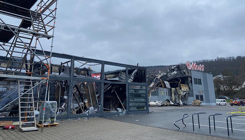 Am Dienstag zeigt sich das Ausmaß der Zerstörung in Neckarelz-Mosbach. Am Dienstag zeigt sich das Ausmaß der Zerstörung in Neckarelz-Mosbach.